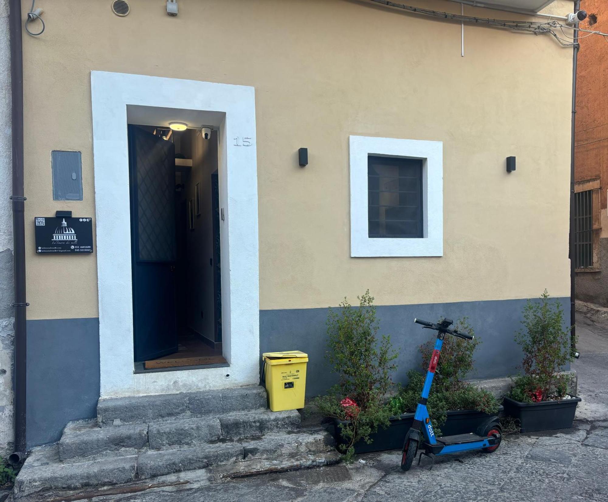 La Dimora Dei Mille Villa Catania Exteriör bild